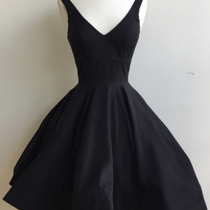 Black Plunge V Sleeveless Short Homecoming Dress,..
