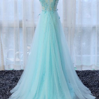 Sleeveless Lace Appliqués A-line Tulle Long Prom..