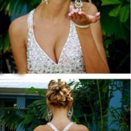 Sexy Prom Dresses Deep V Neck Backless Bead Crystal Party Gowns Sleeveless
