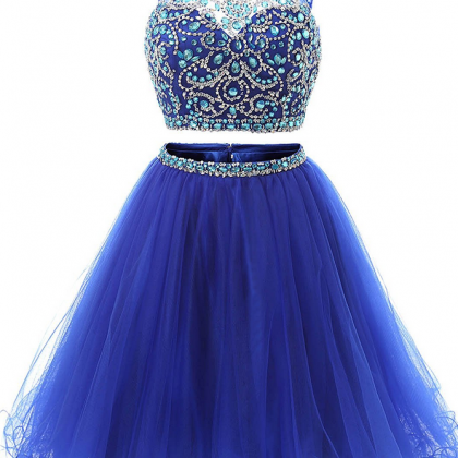 The Short Tulle Bead Is Decorated With A Blue..