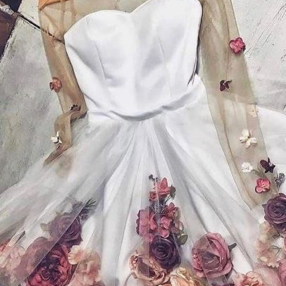 White Long Sleeves 3D Appliques Tulle Short Prom Dress Homecoming Dress OM319