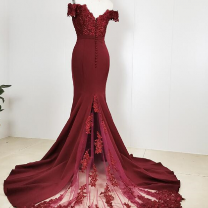 Gorgeous Sweetheart Lace Applique Party Dress,..