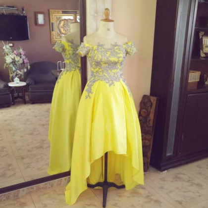 Yellow Ball Gown Satin Prom Dresses Off The..