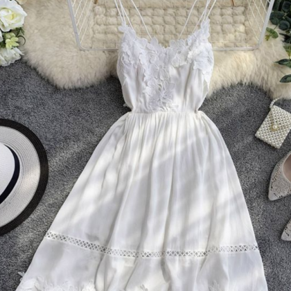 White Lace Applique Backless Summer Dress