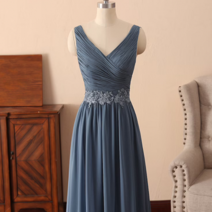 Prom Dresses,bridesmaid Dress With Appliques On..