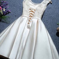 Cute Satin And Lace Round Neckline Lace-up Teen..