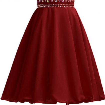 Wine Red Short Homecoming Dresses With Sparkle..