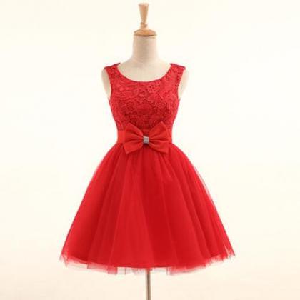 Adorable Red Lace And Tulle Knee Length Homecoming..