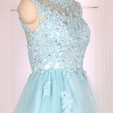 Sleeveless A-line Short Tulle Homecoming Dress..