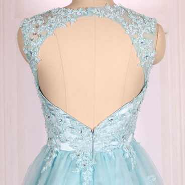 Sleeveless A-line Short Tulle Homecoming Dress..