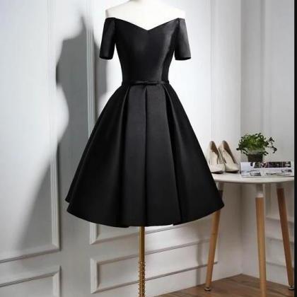 Black Satin Short Homecoming Dress, A Line Prom..