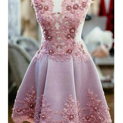 Charming Appliqued Homecoming Gown,sleeveless..