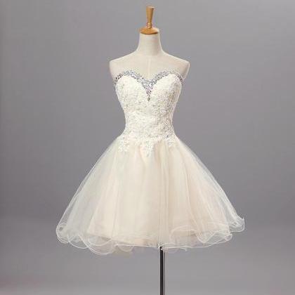 Elegant Sweetheart Lace Floor-Length Prom Dresses main image 1