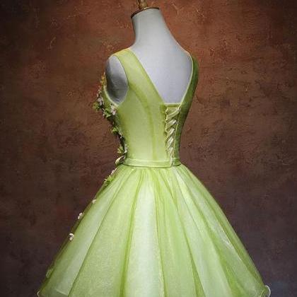 Elegant Sweetheart V Neck Tulle Homecoming Dress,..