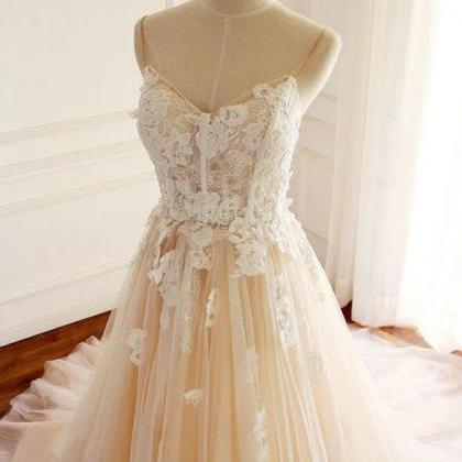 Elegant A-line Appliques Tulle Formal Prom Dress,..