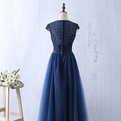 Elegant A-line Round Neckline Tulle With Lace..