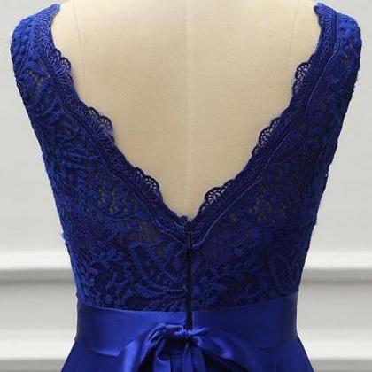 Prom Dresses,beautiful Blue Satin And Lace V-neck..