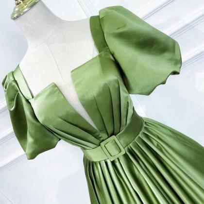 Prom Dresses,graceful And Gorgeous Green Satin..