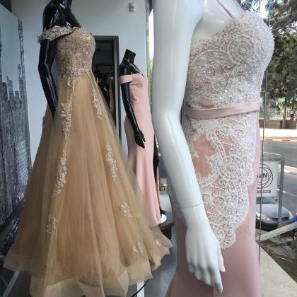 Prom Dress,modest Prom Dress,lace Appliques..