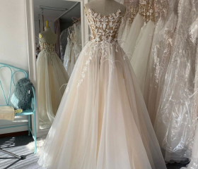 Niulatu A Line Prom Dresses,Lace Long Prom Dresses Formal Beads Evening Dresses HZ0113 main image 1