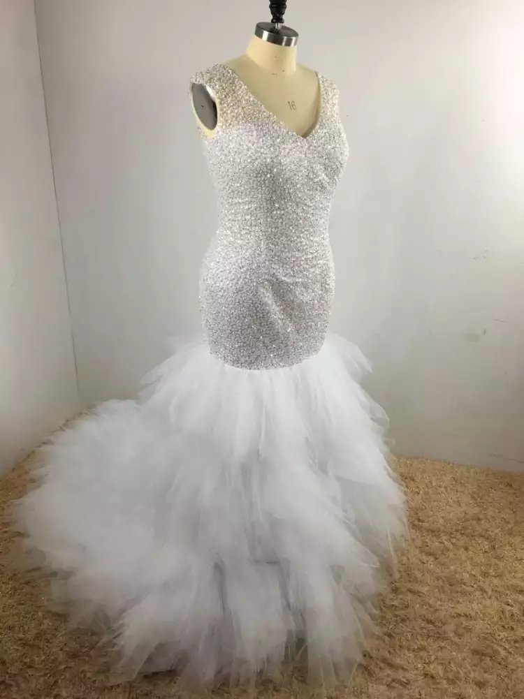Luxury Beading Vestido De Noiva Mermaid Wedding Dresses 2017 Sleeveless Lace Up Bride Dress Gowns