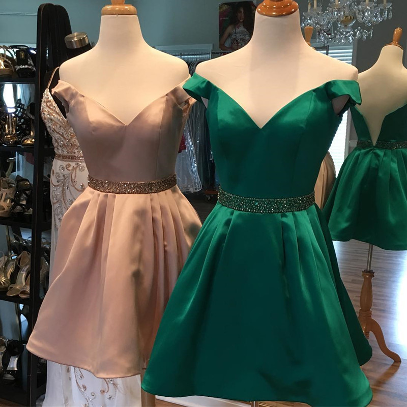 V Neck Homecoming Dresses,short Prom Dresses 2018,satin Dress,short Prom Gowns