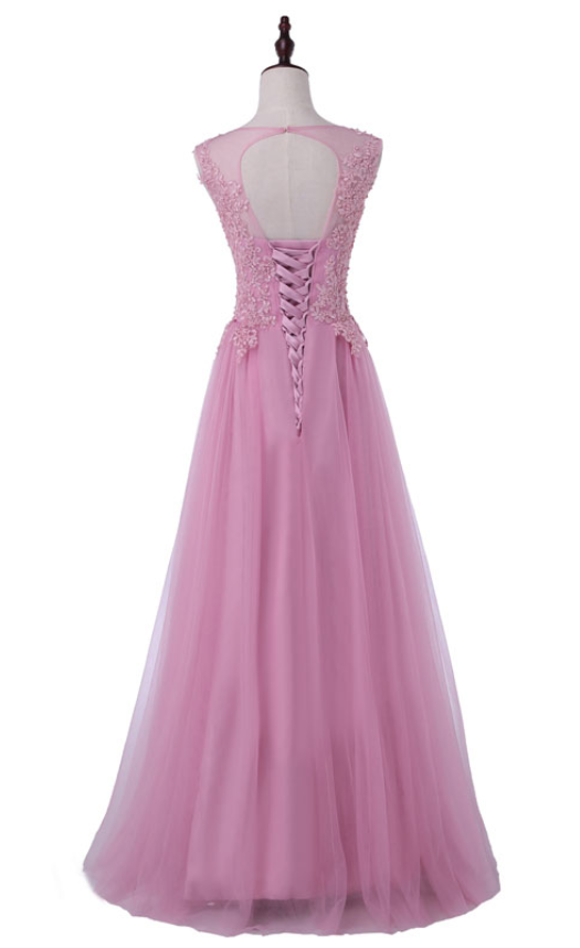 The Pink Sleeveless Ball Gown Was Worn In A Formal Evening Gown on Luulla