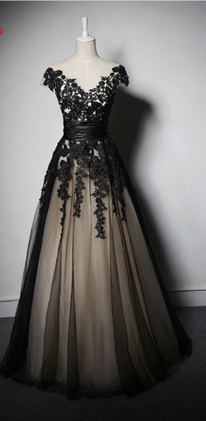 lace and beads red tulle dress Burgundy Tulle Beads Lace Long Prom Dress Sweet 16 Dress US 6 / Champagne