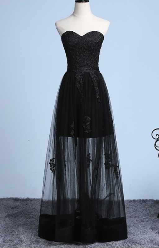 The Sexy Black Lace Long Wedding Dress Youth Eight Series Prom Party Evening Gown In A Graduation Gown