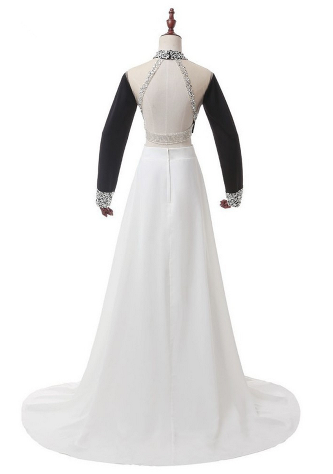 Long Silhouette Dress With Lapels And Crystal Detailing - White