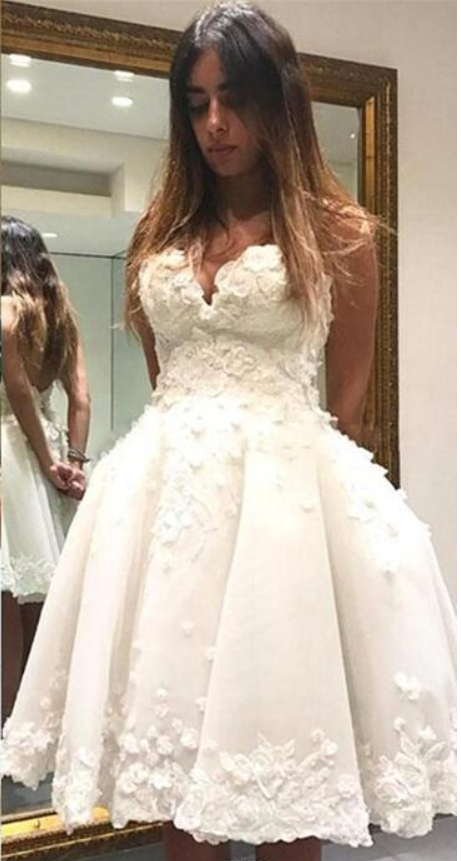 Sweet Open Back Short Homecoming Dresses Lace Appliques Sweetheart Knee  Length Cocktail Prom Gow on Luulla
