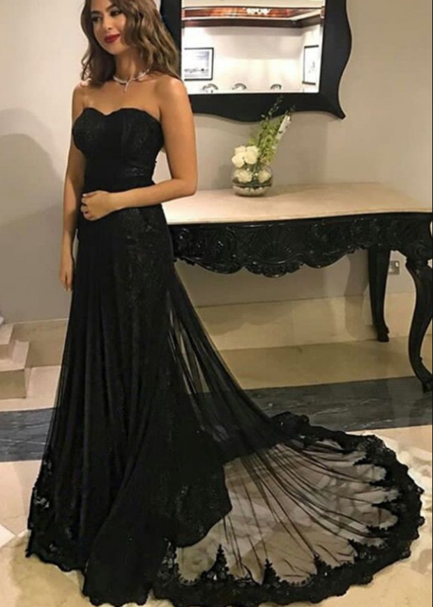 Black Tulle A-Line Appliques Prom Dresses