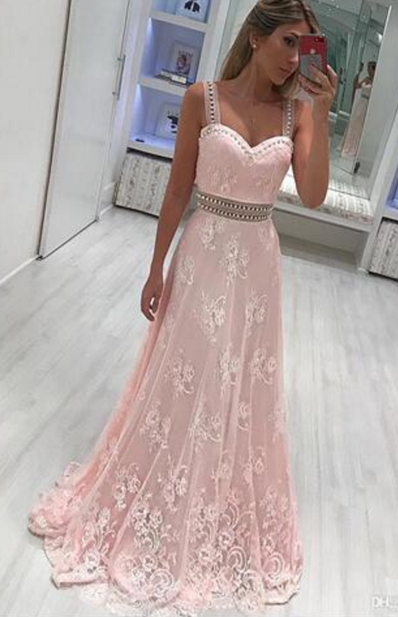 Light Pink Straps Sweetheart Long Prom Dresses A Line Tulle Lace Appliques Beaded Formal Evening Party Wear Vintage Special Wear