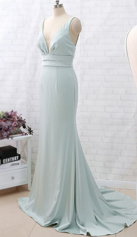 Mermaid Straps V Neck Crepe Pastel Green Formal Evening Gown Bridesmaid Dress