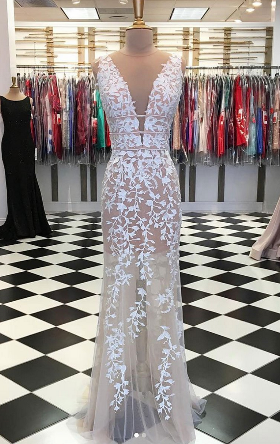 Champagne Tulle Lace Appliques Sweetheart With Beading Evening Prom Dress main image 0