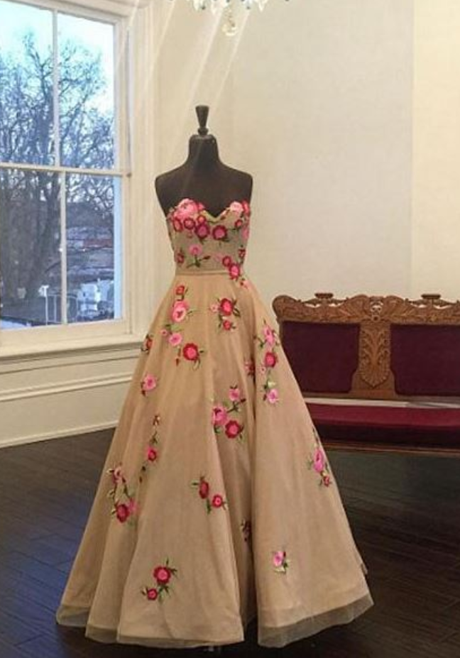 A-line Floor-length Sweetheart Evening Dress With Flower