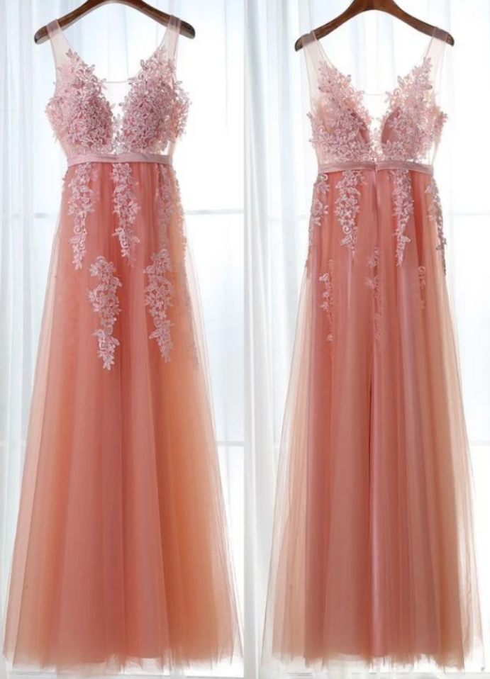 V-neckline Tulle With Lace Applique Formal Gown, Party Gown