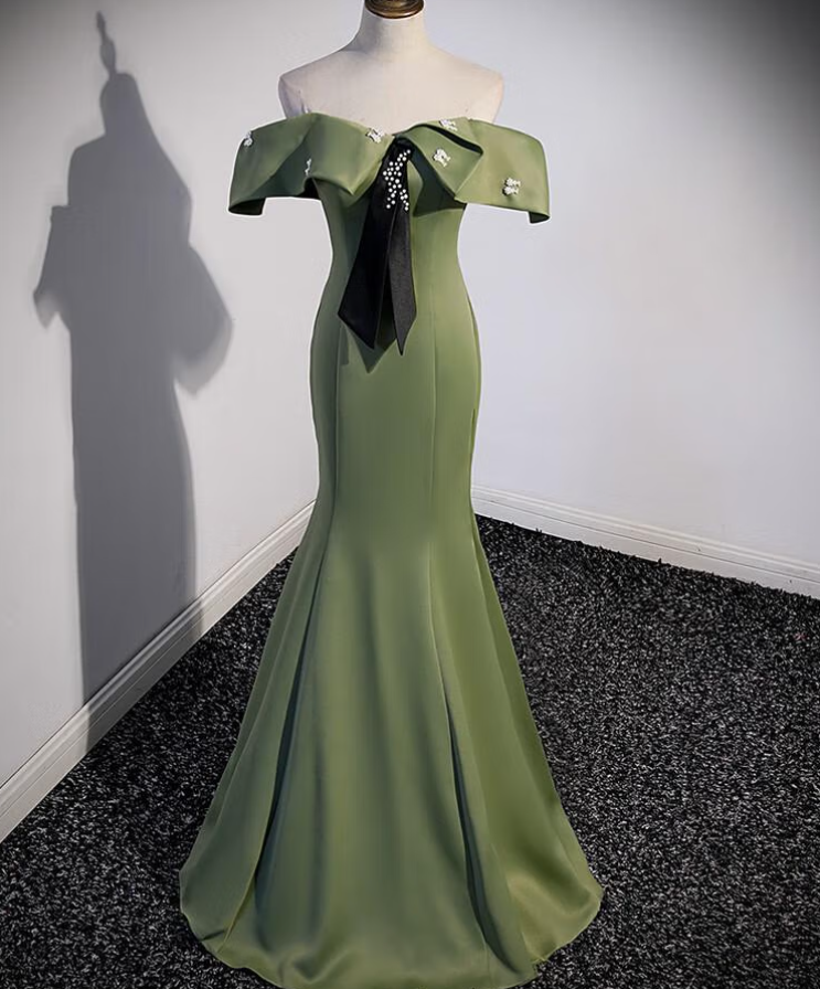 Prom Dresses,one Shoulder Fishtail Green Evening Gown Slim Fit Lengthen Charming Curve Prom Dresses
