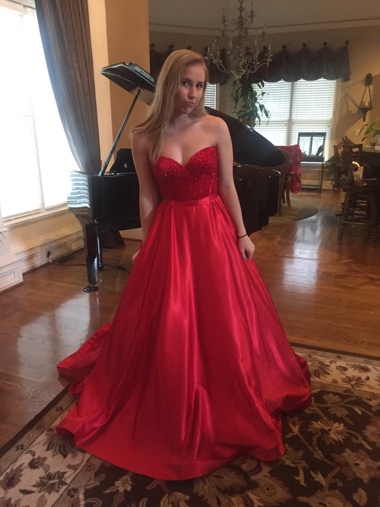 Red Prom Dress,ball Gown Prom Dress,beaded Bodice Prom Gown,princess Prom Dresses,sexy Evening Gowns,2016 Fashion Evening Gown,red Party Dress