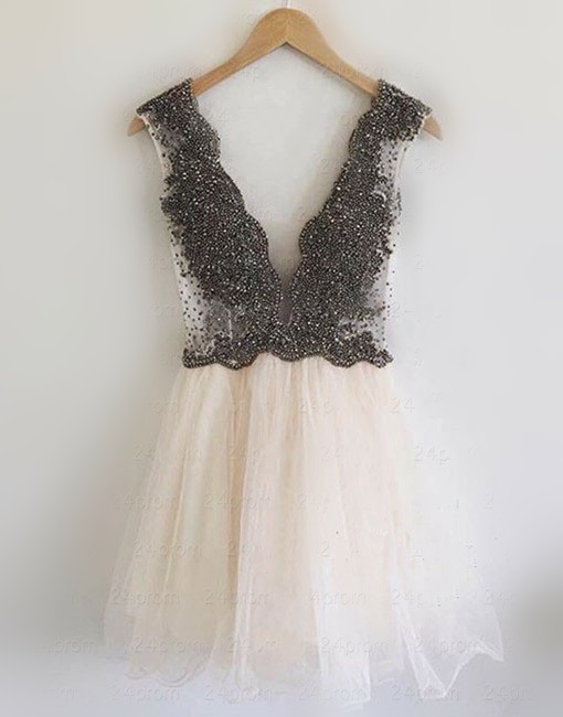 Deep V Neck Prom Dres,Cute Prom Dress,Short Homecoming Dress,Tulle Party Dress,Juniors Homecoming Dresses, Black Beading Homecoming Dresses