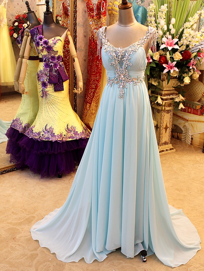 A-line Backless Blue Evening Dresses V-neck Crystal Beading Blingbling Prom Gowns