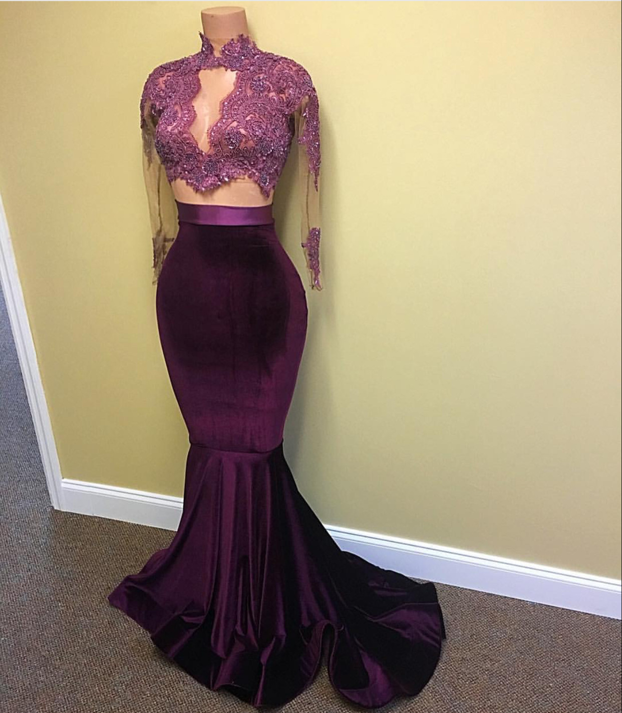 2017 Twp-piece A-line Appliqued High-neck Homecoming Dress 2017 Twp-piece A-line Appliqued High-neck Homecoming Dress