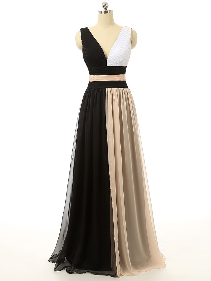 celebrity black and white dresses Products tagged with 'Black and White Dresses'