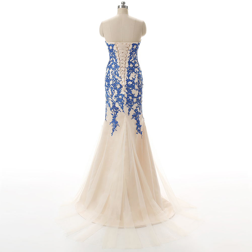 puffy dress with slit
