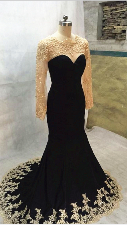 Sexy Evening Dress 2017 Latest Lace Beaded V Neck Long Sleeve Mermaid Prom Dress Sell Long Prom Dress