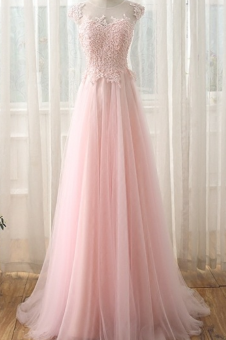 The Pink Long Lace Wedding Gown Elegant Women's Party Began Formal Evening Gown With A Long Gown In A Small Party Deckchair