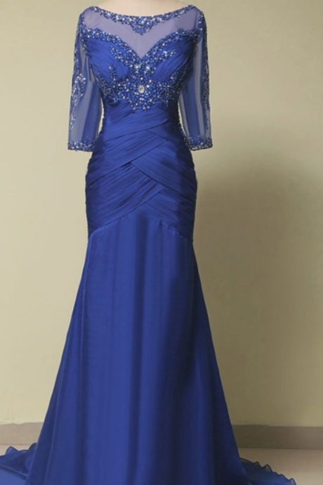 The Royal Blue Long-sleeved Mermaid Dressed In A Formal Dress Ball Party At Night