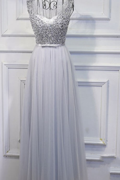 The Silver Evening Dress Party Gown Began To Feature A Formal Evening Dress For The First Line Of Women