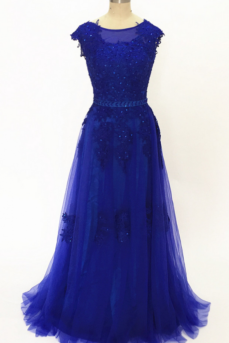 It's A Blue, Sleeveless, Sleeveless Gown Evening Gown