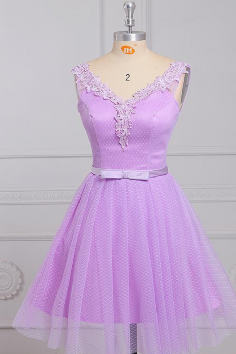 Short Light Purple Homecoming Dresses Sleeveless V Neck Bow Belt Lace Tulle Prom Gowns Lace Up Back Custom Made